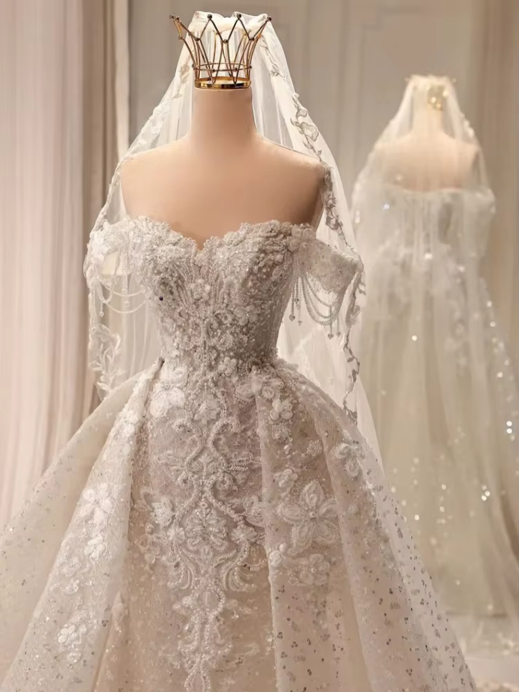 Customized 2026 Wedding Dress Luxury Sleeveless Elegant Beaded Mermaid Wedding Dress Plus Size Wedding Dress Hot Sale